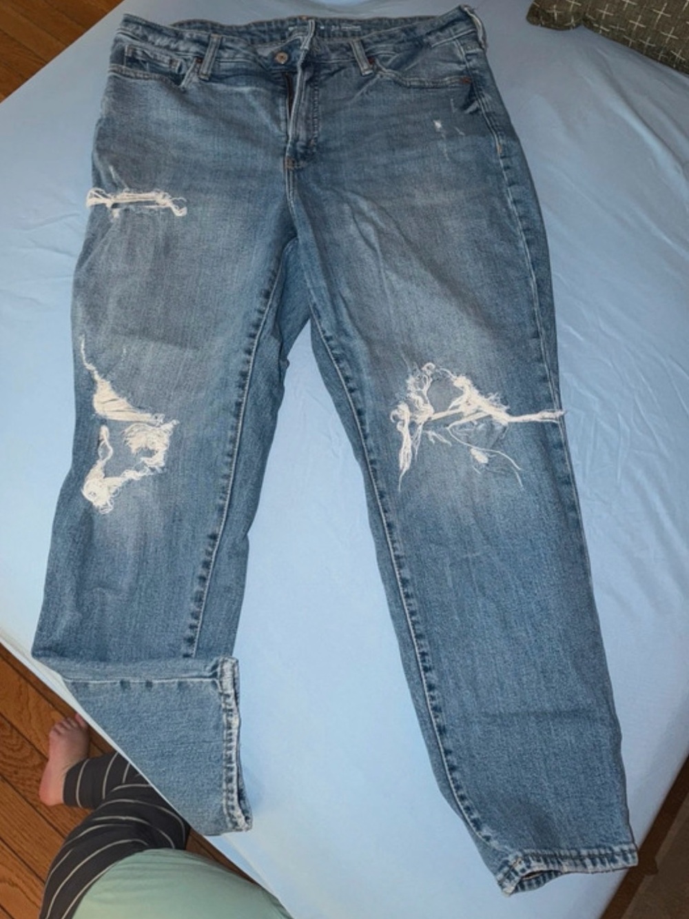 Old Navy Distressed Blue Boyfriend Jeans
